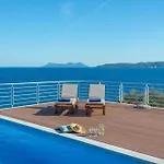 Seafront Karavi With Private Sea Access - Iris Lefkada סיבוטה