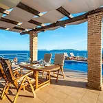 Seafront Karavi With Private Sea Access - Iris Lefkada וילה *