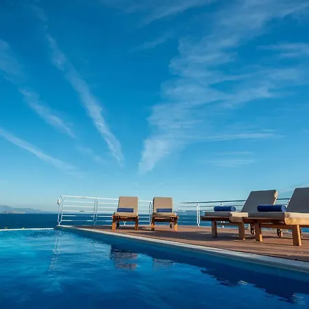 Villa Seafront Karavi With Private Sea Access - Iris Lefkada *