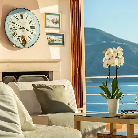 Iris Lefkada - Karavi With Private Sea Access Vila *