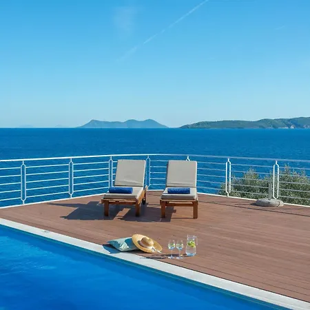 Seafront Karavi With Private Sea Access - Iris Lefkada Syvota