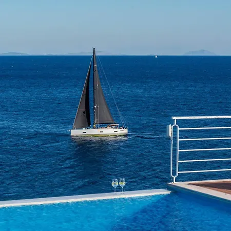 Seafront Karavi With Private Sea Access - Iris Lefkada