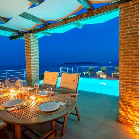 Iris Lefkada - Karavi With Private Sea Access Villa
