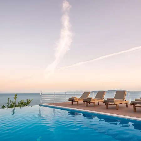 Seafront Karavi With Private Sea Access - Iris Lefkada * סיבוטה