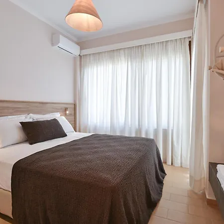 Seafront Karavi With Private Sea Access - Iris Lefkada